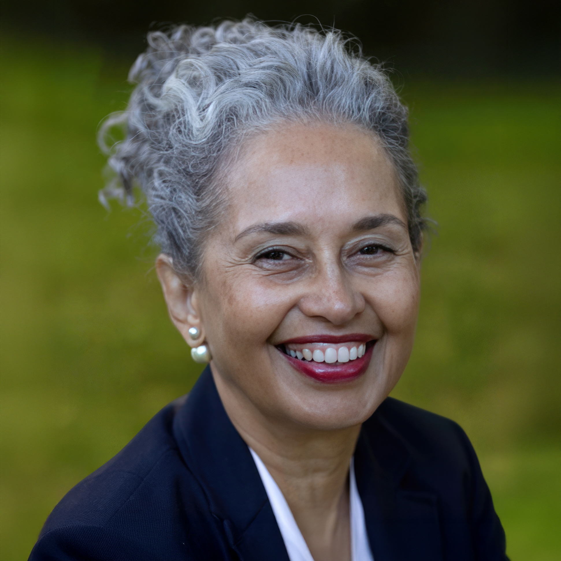 angela-nesbitt-executive-coach-Conntect-m.jpg-2 angela-nesbitt-executive-coach-Conntect-m.jpg-2
